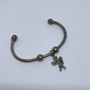 𝅺Vintage solid sterling silver cuff romantic cherub angel charm dangle bracelet